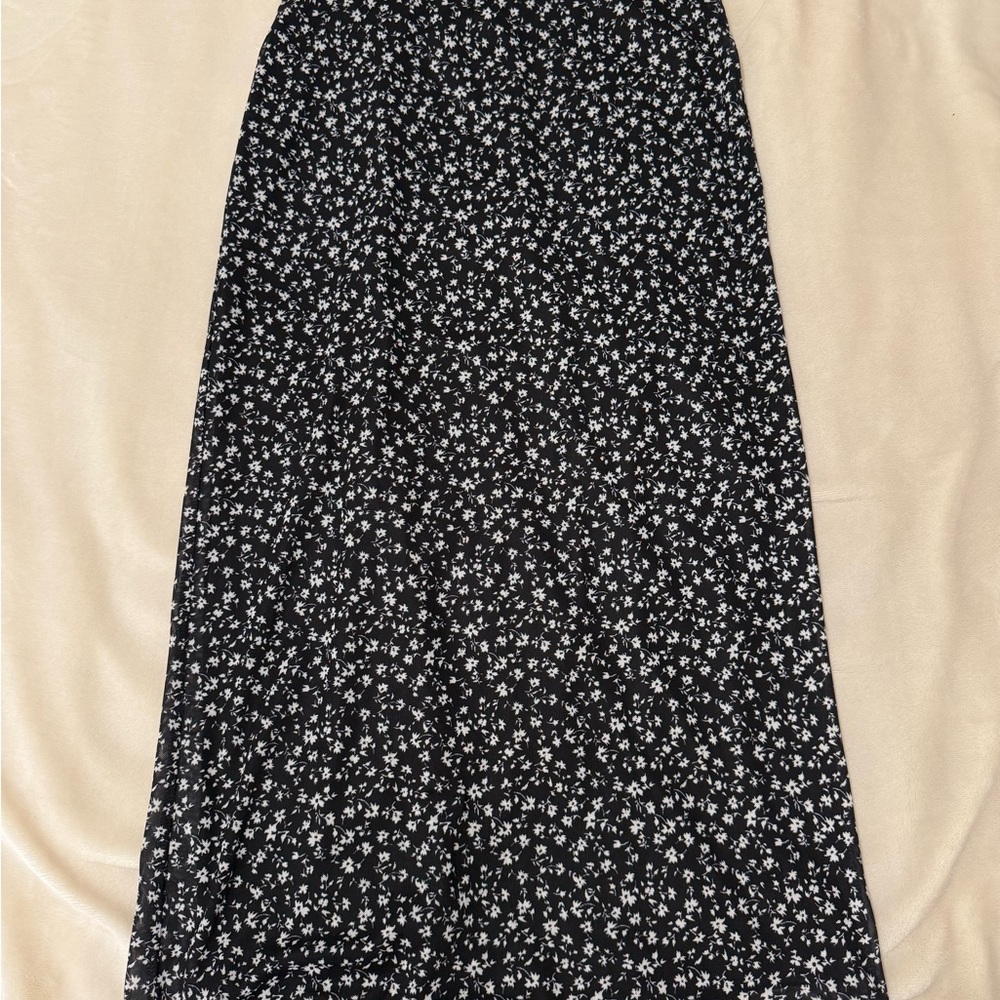 Forever 21 Floral Midi Skirt